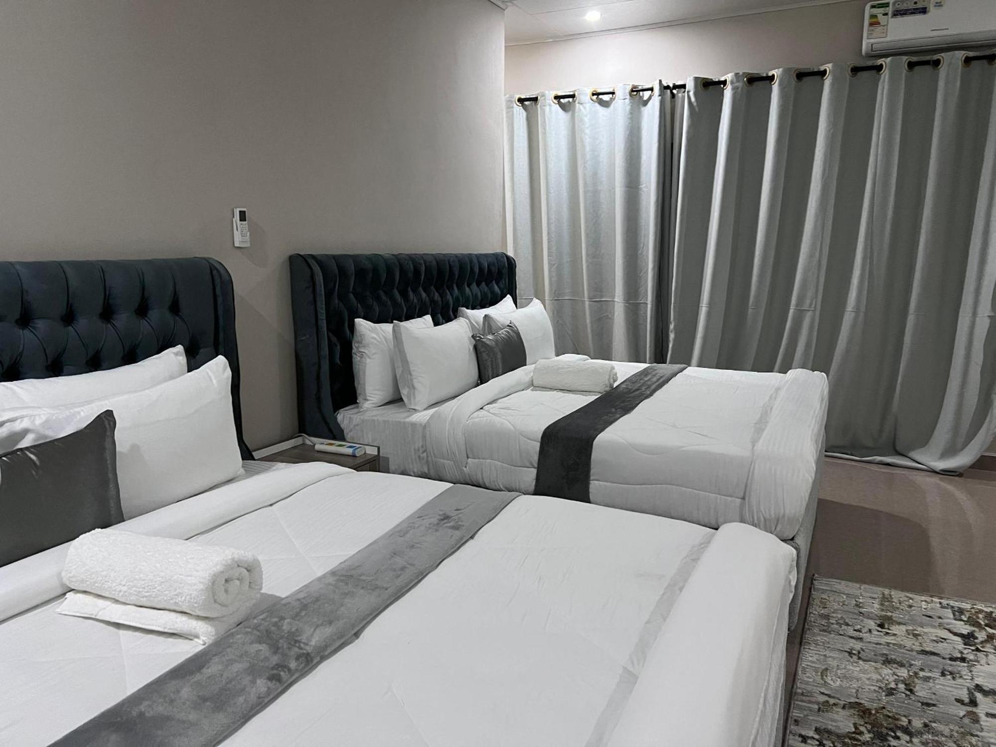 Kasbek Lodge And Tours لوساكا المظهر الخارجي الصورة