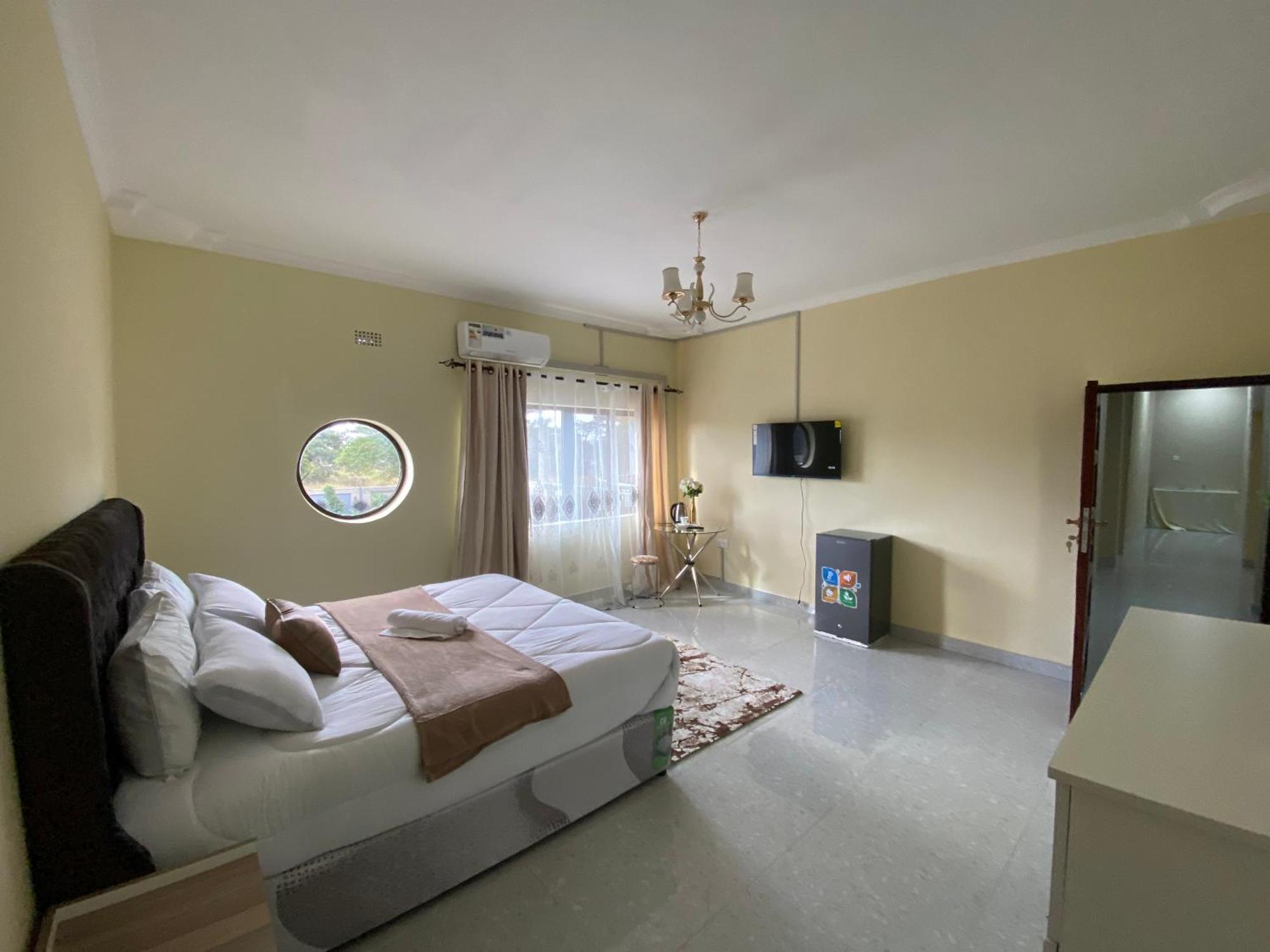 Kasbek Lodge And Tours لوساكا المظهر الخارجي الصورة